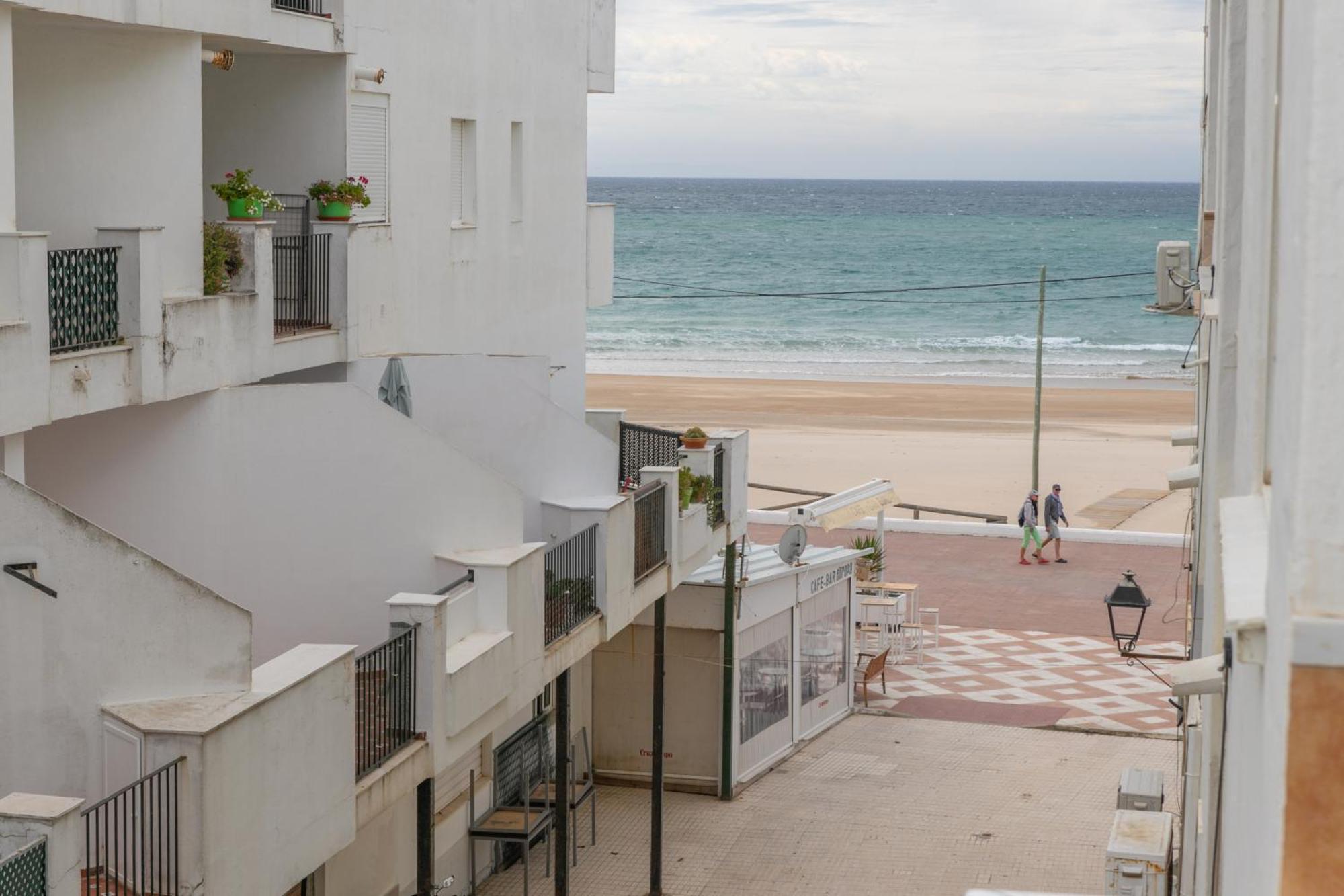Casa Melva - Primera Linea Con Terraza, Moderno Barbate Kültér fotó